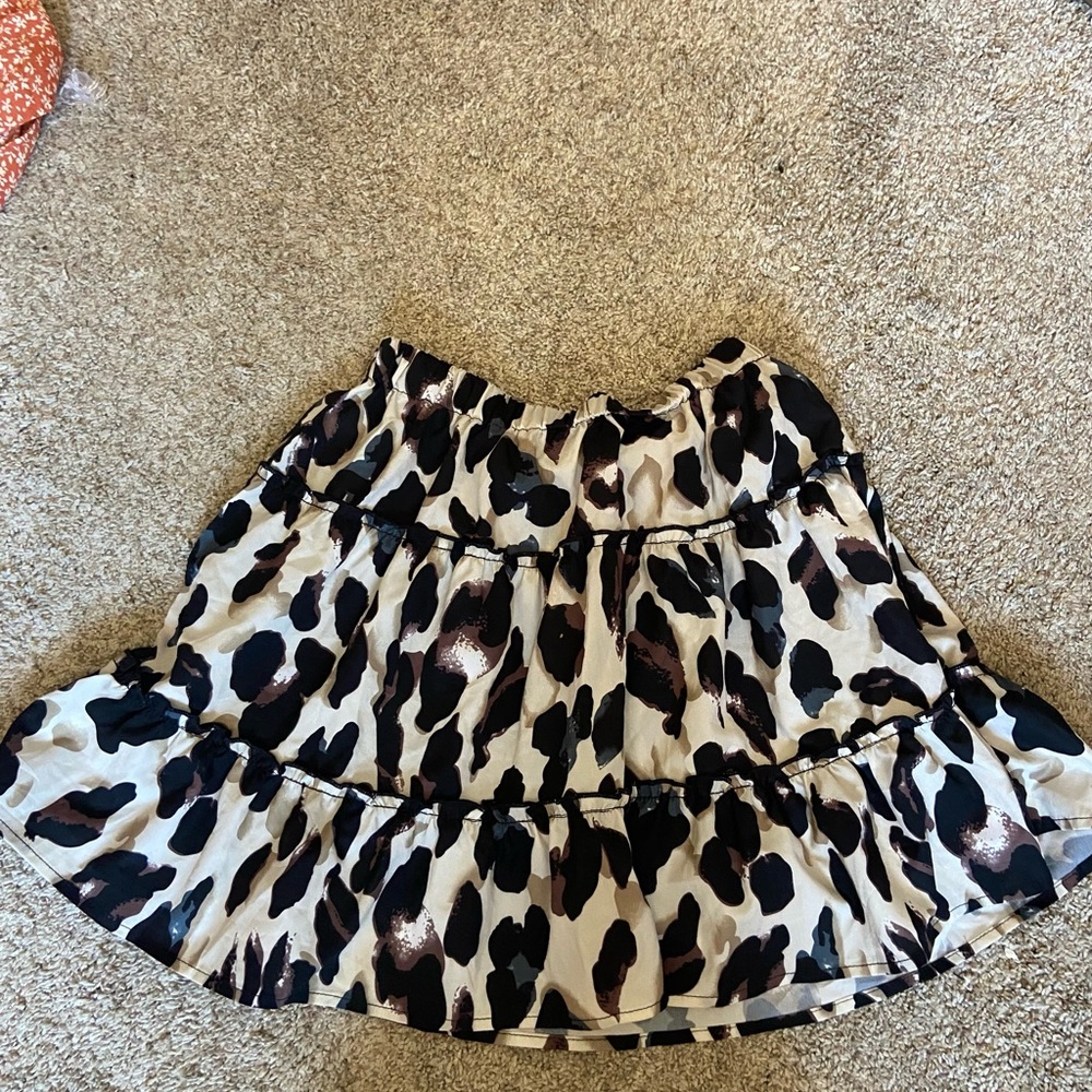 NEVER WORN SHEIN CHEETAH SKIRT